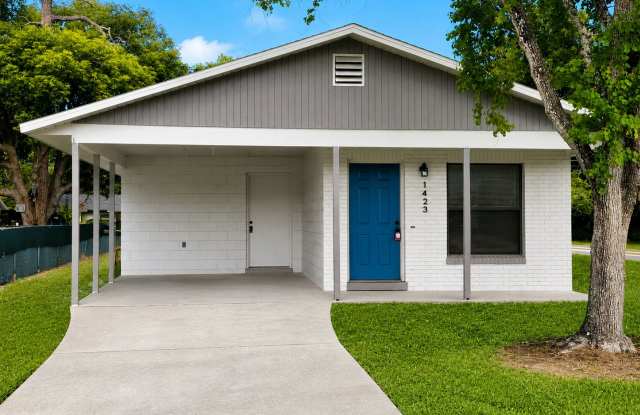 1423 Montana Ave