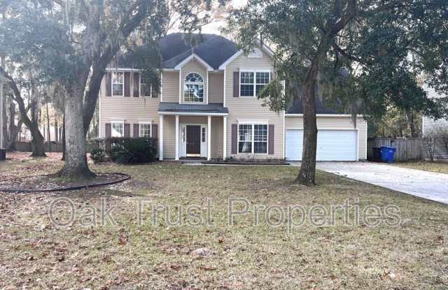 8653 Hickory Creek Ln