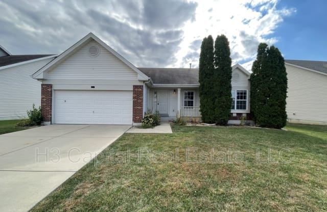 2640 Cheyenne Wells Drive - 2640 Cheyenne Wells Drive, Shiloh, IL 62221