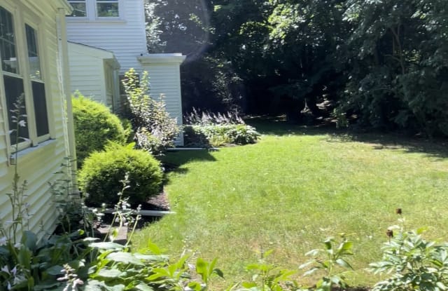 198 Wolcott Rd - 198 Wolcott Road, Brookline, MA 02467