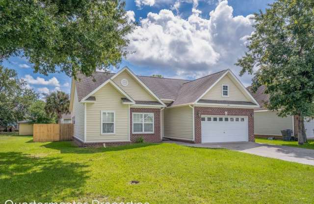 7812 Spring Creek Rd - 7812 Spring Creek Road, North Charleston, SC 29418