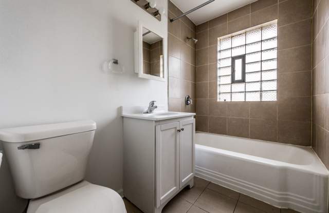 6125-29 S Wabash Ave