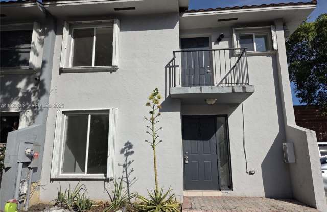 Photo of 3940 NW 76th Ter