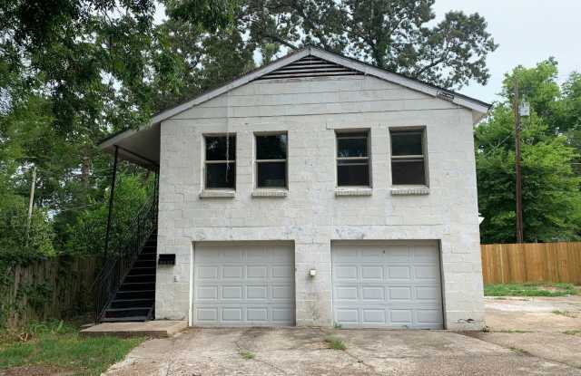 3140 1/2 West Laurel