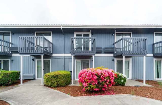 Charming Studio Apartment with Modern Upgrades and Private Patio!