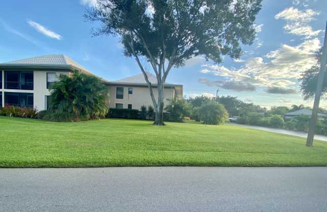 18 SE Turtle Creek Drive - 18 Southeast Turtle Creek Drive, Martin County, FL 33469