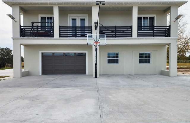 17102 HEARTWOOD LOOP