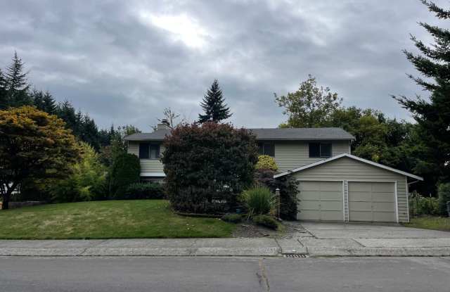 CLICK "REQUEST A TOUR" NOW!