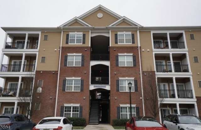 722 Strassle Way