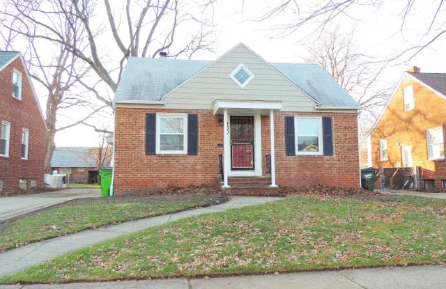 3 Bed - 1 Full Bath Cape Cod for Rent in Euclid | Unbelievably Beautiful!