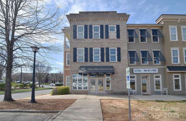 11058 Cedar Walk Lane