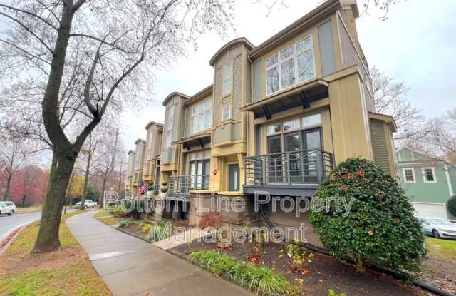 738 Garden District Dr #39