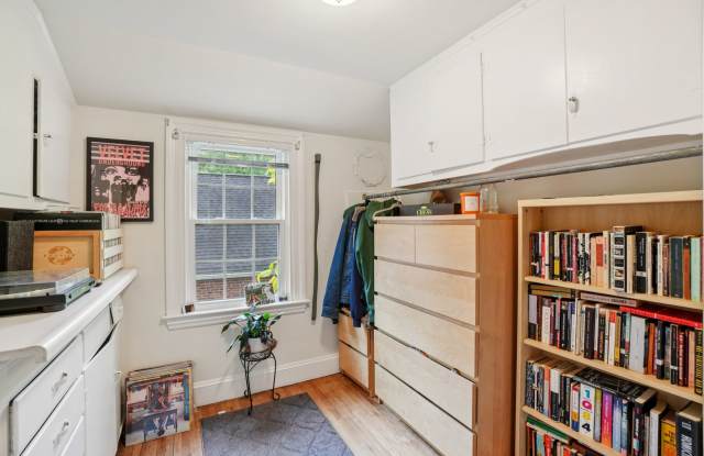 7003 Dartmouth Avenue