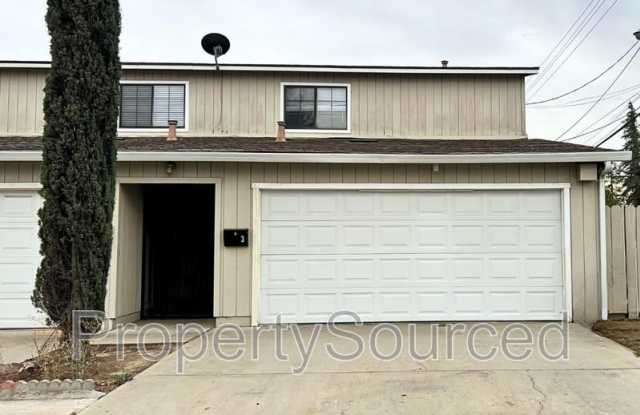 2717 Janna Ave