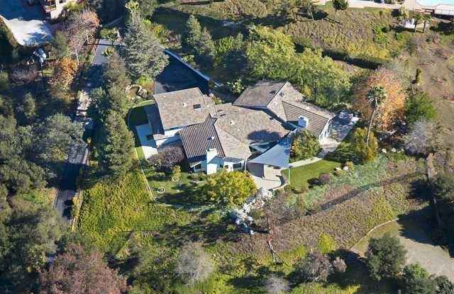 2626 canyon