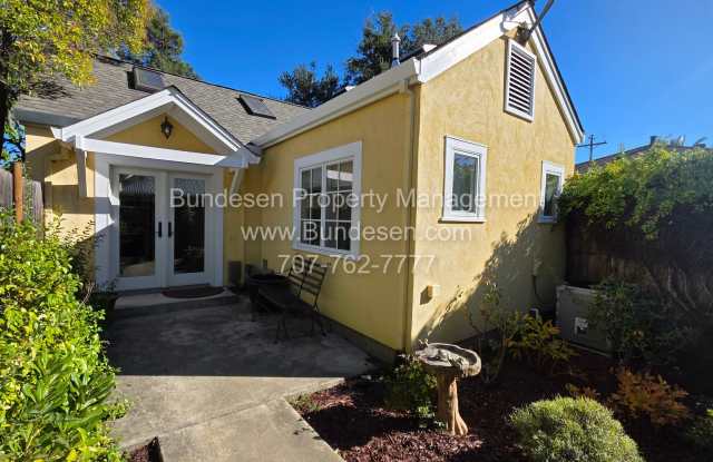 Photo of Cottage in the Heart of Downtown Sonoma ` 342 Church Street