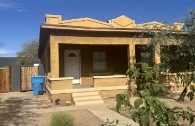 1230 East Pierce Street