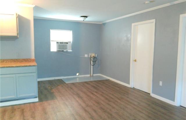 1563 18th Street unit: B