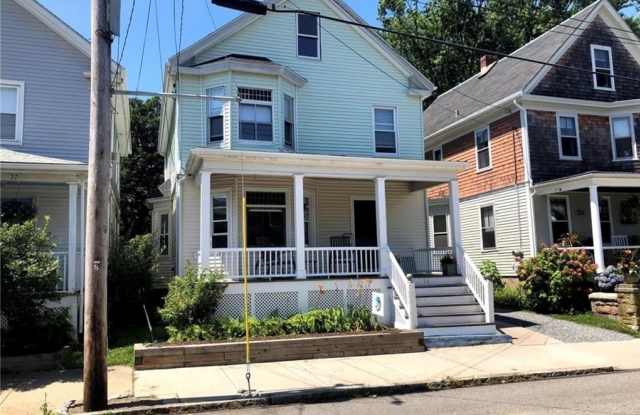 34 Hall Avenue