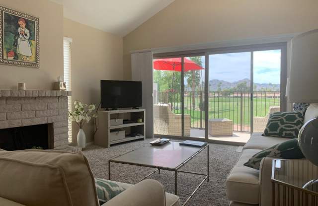 Photo of 7356 N Via Camello Del Norte --