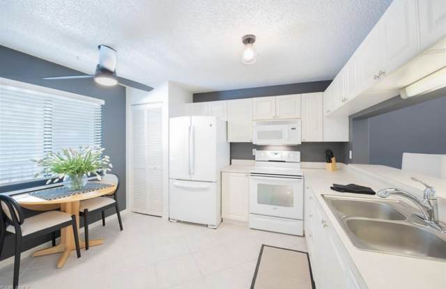 5784 Deauville Circle