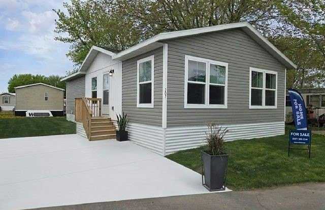 207 Spruce Lane