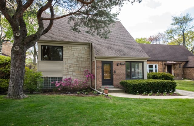 1809 WOODLAND Avenue - 1809 Woodland Avenue, Park Ridge, IL 60068