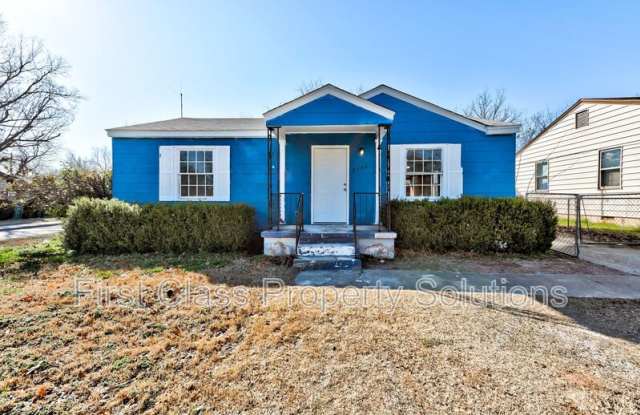 2500 NW 41st St