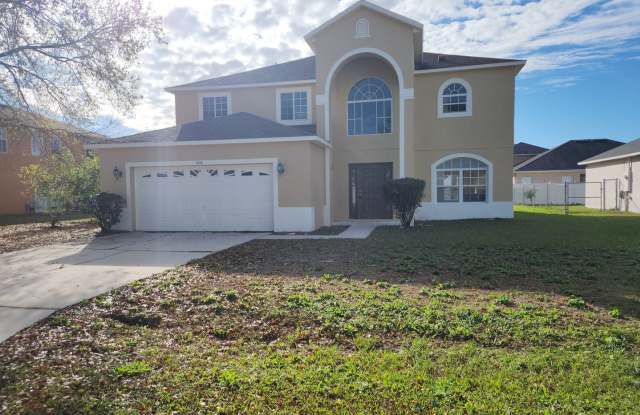 Spacious 4-Bedroom Family Home in Prime Kissimmee Location!