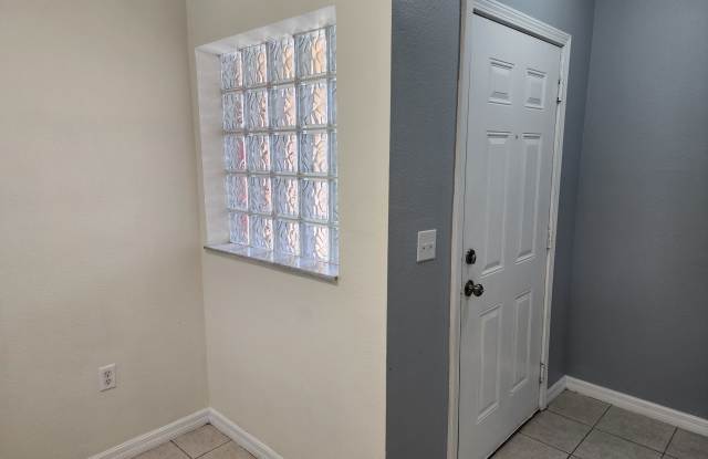 9516 Newdale Way Apt 201