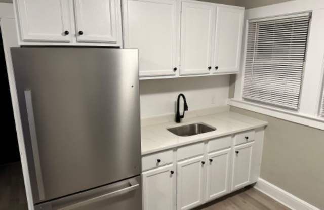 1083 Main Street 2