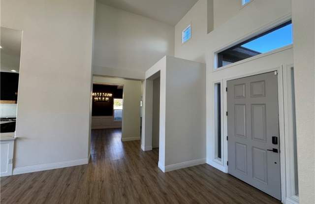 29 Plum Hollow Drive