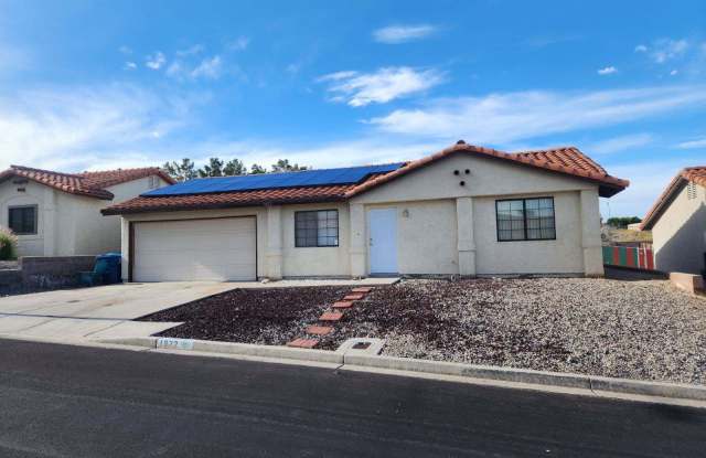 1822 Maricopa
