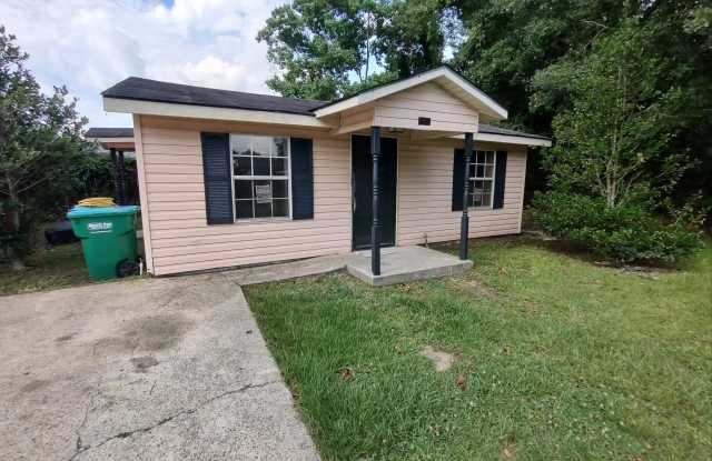 1018 Tucker Avenue