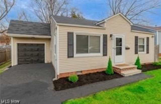 Photo of 2441 Malden Road