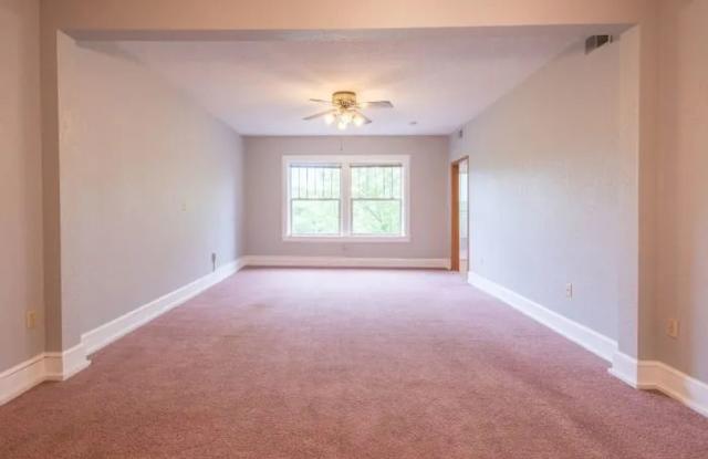 Chetwynd Place Apartments - Currently offering $1200 In SAVINGS!! Call today: 515-274-2729