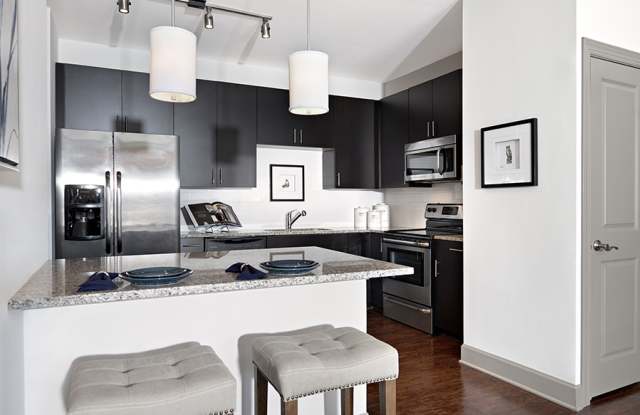 Photo of Cadence Cool Springs Apartments