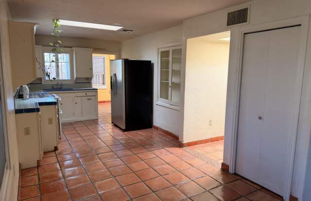 Photo of 3452 East Willard Street