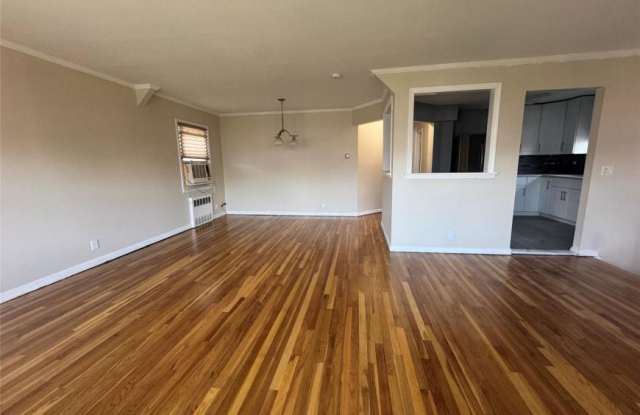 375 Cochran Place 2