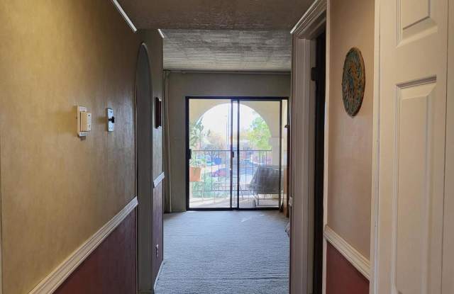 801 Country Club Drive SE unit: 2C