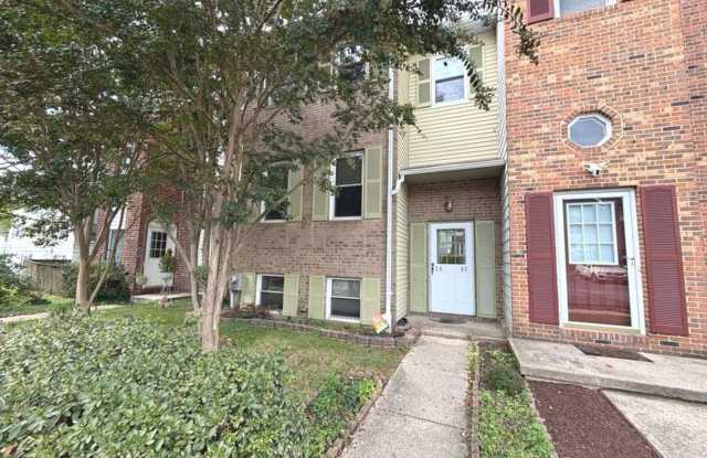 Welcome to this 3-bedroom, 3.5-bath townhome located in the highly sought-after Crofton Village community.