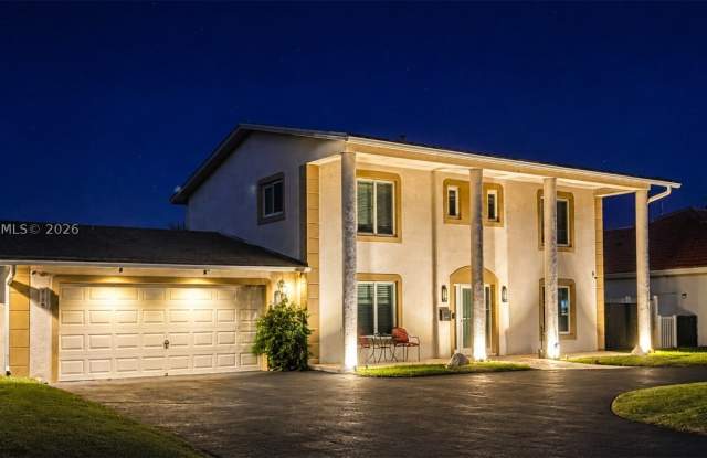 1660 NE 25th Ave