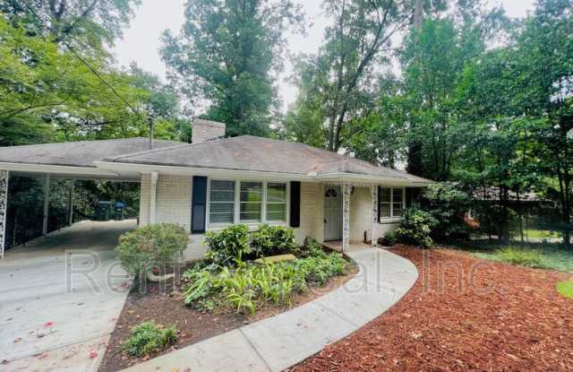 2185 Medfield Trl Ne