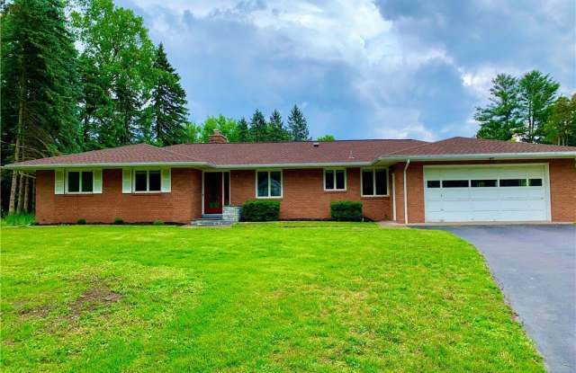 Photo of 20 Pinehill Drive