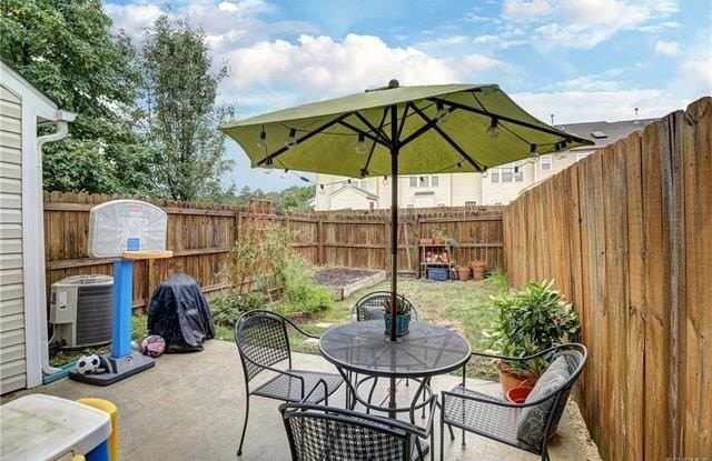 2226 High Bush Circle