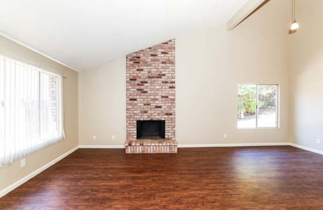 197 Easson Ct