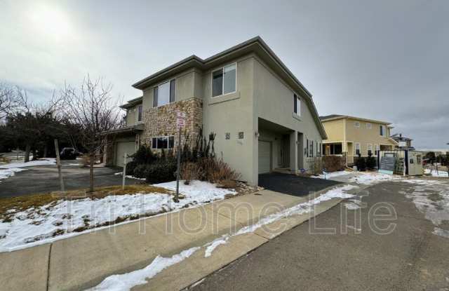 1200 South Kingston Court