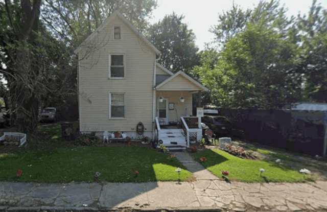 Photo of 2 Bedroom Canton Home for Rent