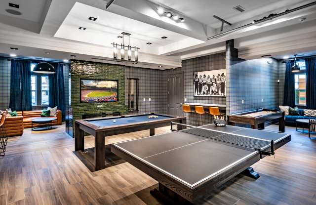 Halstead Maynard Crossing