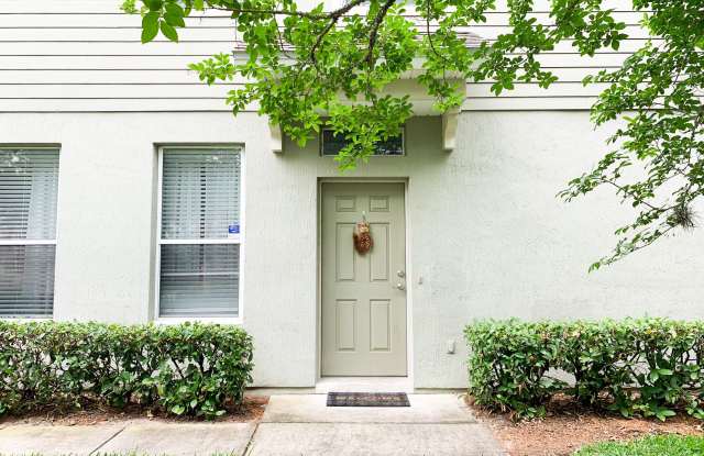 7450 SCARLET IBIS Lane